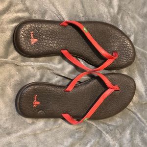 SOLD Women’s Sanuk Shoes - Size: 11 - Like New